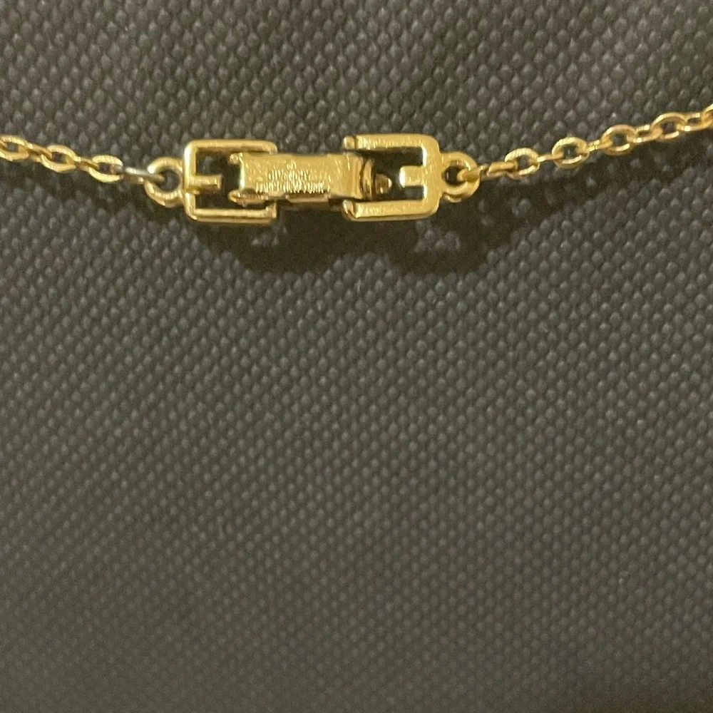 Givenchy NWOT necklace with Crystals - Picture 3 of 13